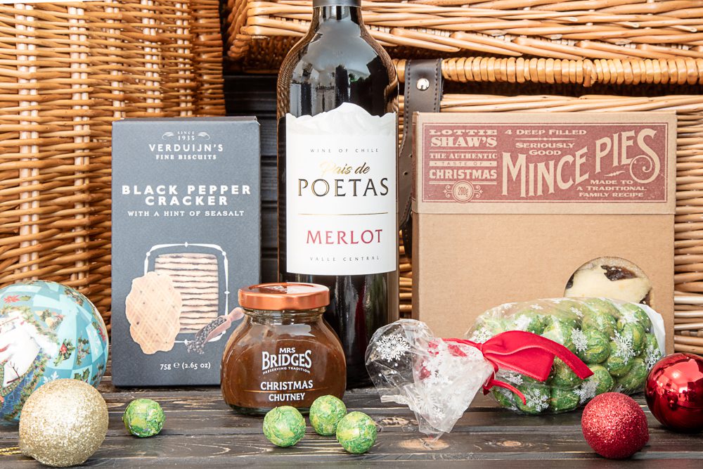 Elite Hampers Christmas red wine mince pies hamper gift