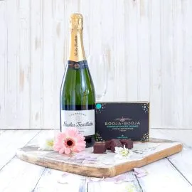 Elite Hampers, UK Corporate Gifts, Luxury Corporate Gifts, Company & Employee Gifts, Shropshire hampers, gifts for employee appreciation, Champagne gift