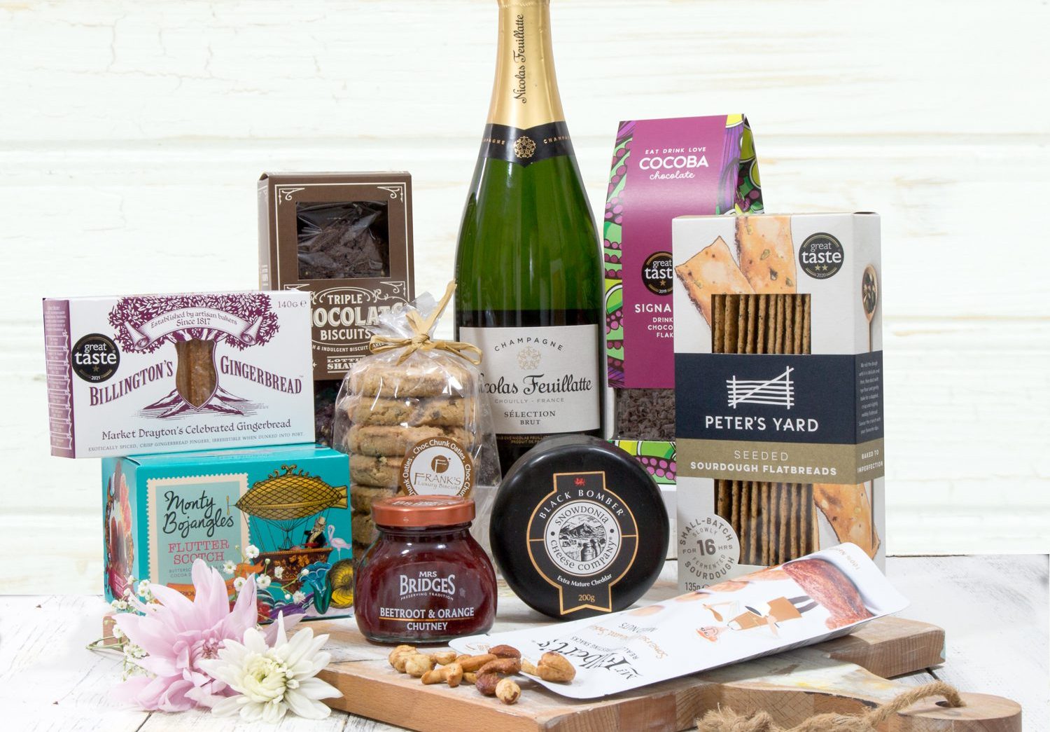 Elite Hampers, UK Corporate Gifts, Luxury Corporate Gifts, Company & Employee Gifts, Shropshire hampers, gifts for employee appreciation, Luxury Wicker Hamper.