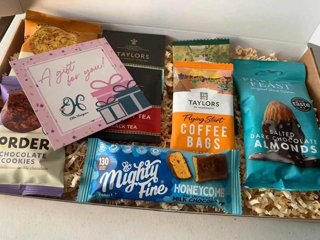 Welcome pack letterbox hampers Elite Corporate Hampers UK